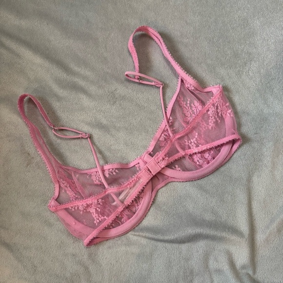 Urban Outfitters Out From Under Amber Firecracker Pink Lace Sheer Bra - Picture 2 of 8